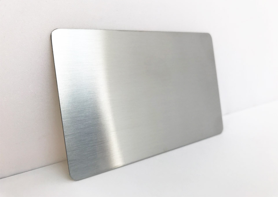 NFCメタルカードの特徴画像